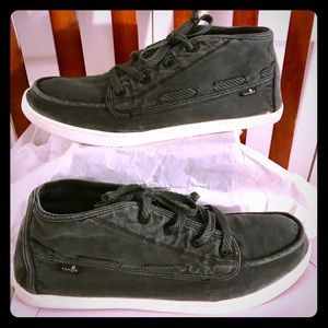 SANUK VEE K SHAWN IN WASHED BLACK